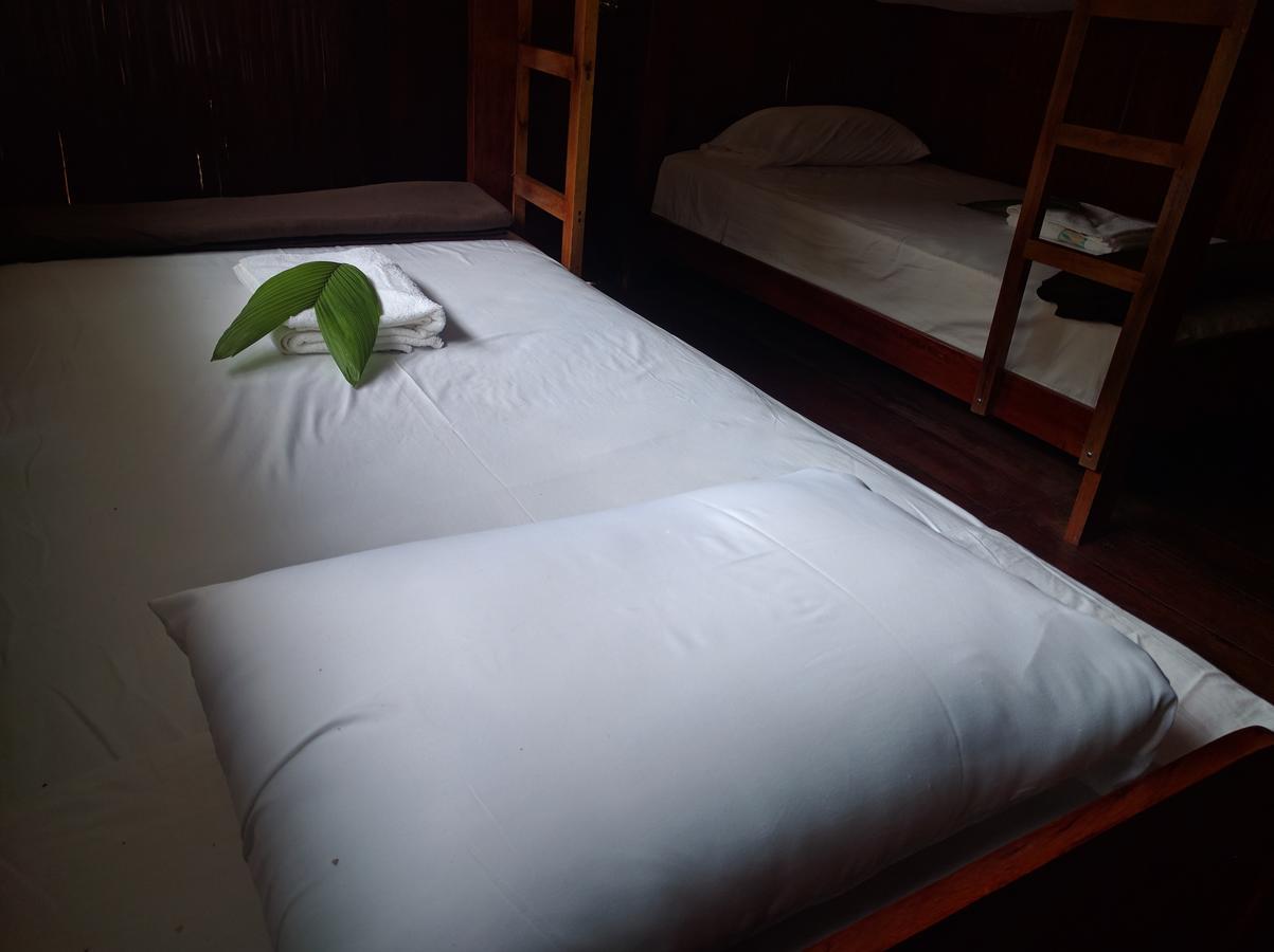 Green Forest Ecolodge Puerto Montufar Εξωτερικό φωτογραφία